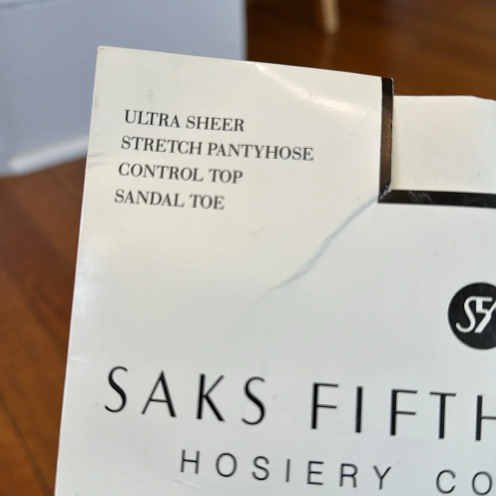 Saks Fifth Avenue Salon Z ultra sheer stretch pantyhose. Jet Black. Tall. NWT